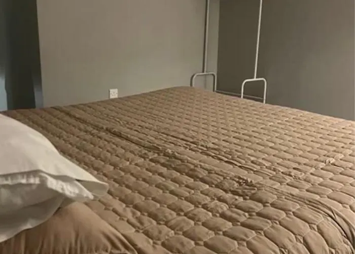 شقة في الملقا بغرفة نوم واحدة