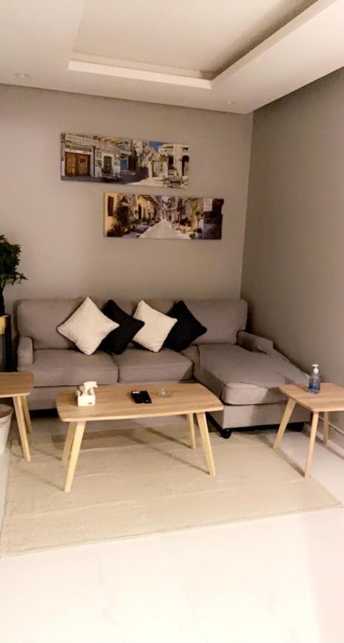 Apartment في الملقا بغرفة نوم واحدة *